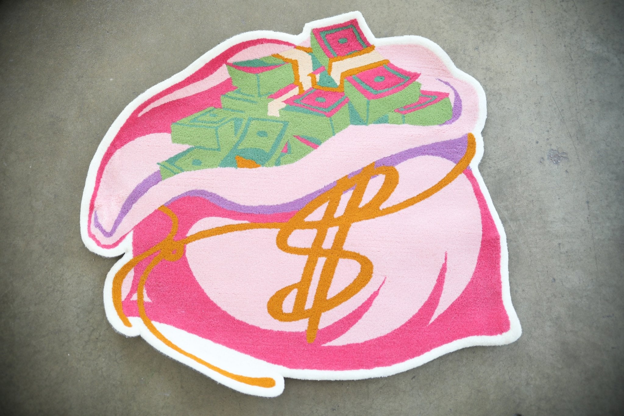 Money Bag: Rug - Ambition Is The New Pink