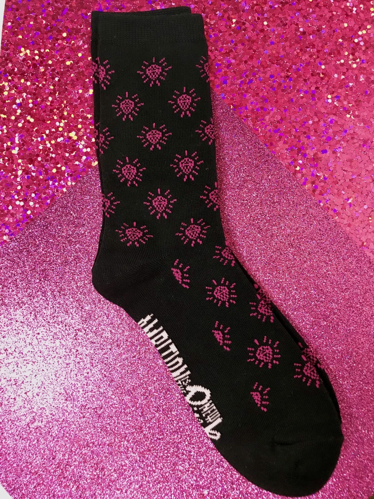 All-Over Diamond Glam Printed Socks - Ambition Is The New Pink