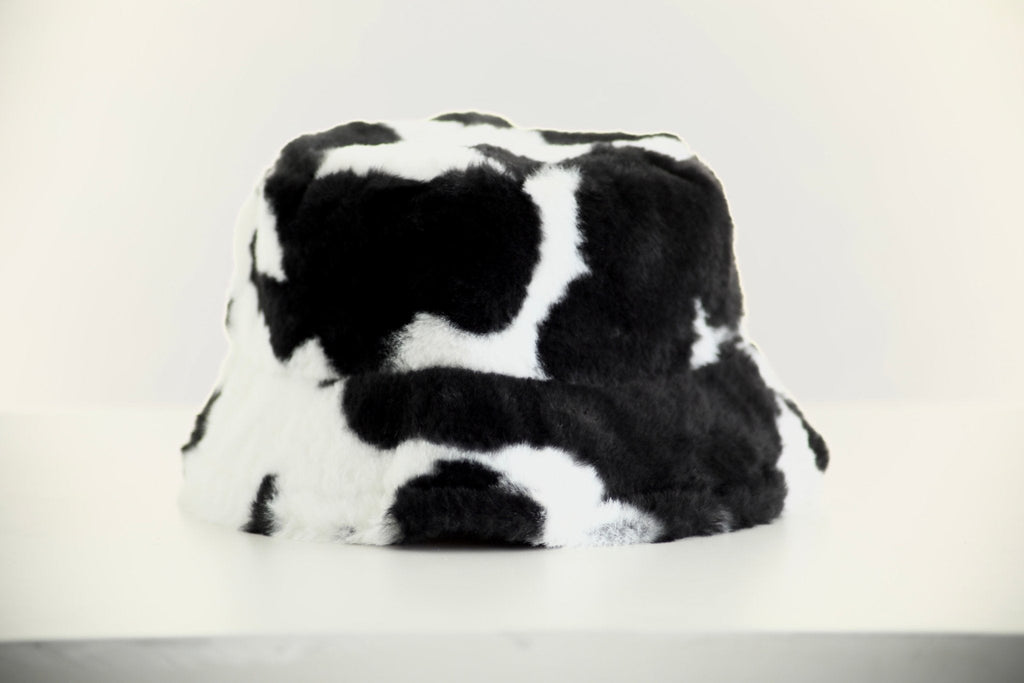 Moo Girl: Bucket Hat - Ambition Is The New Pink